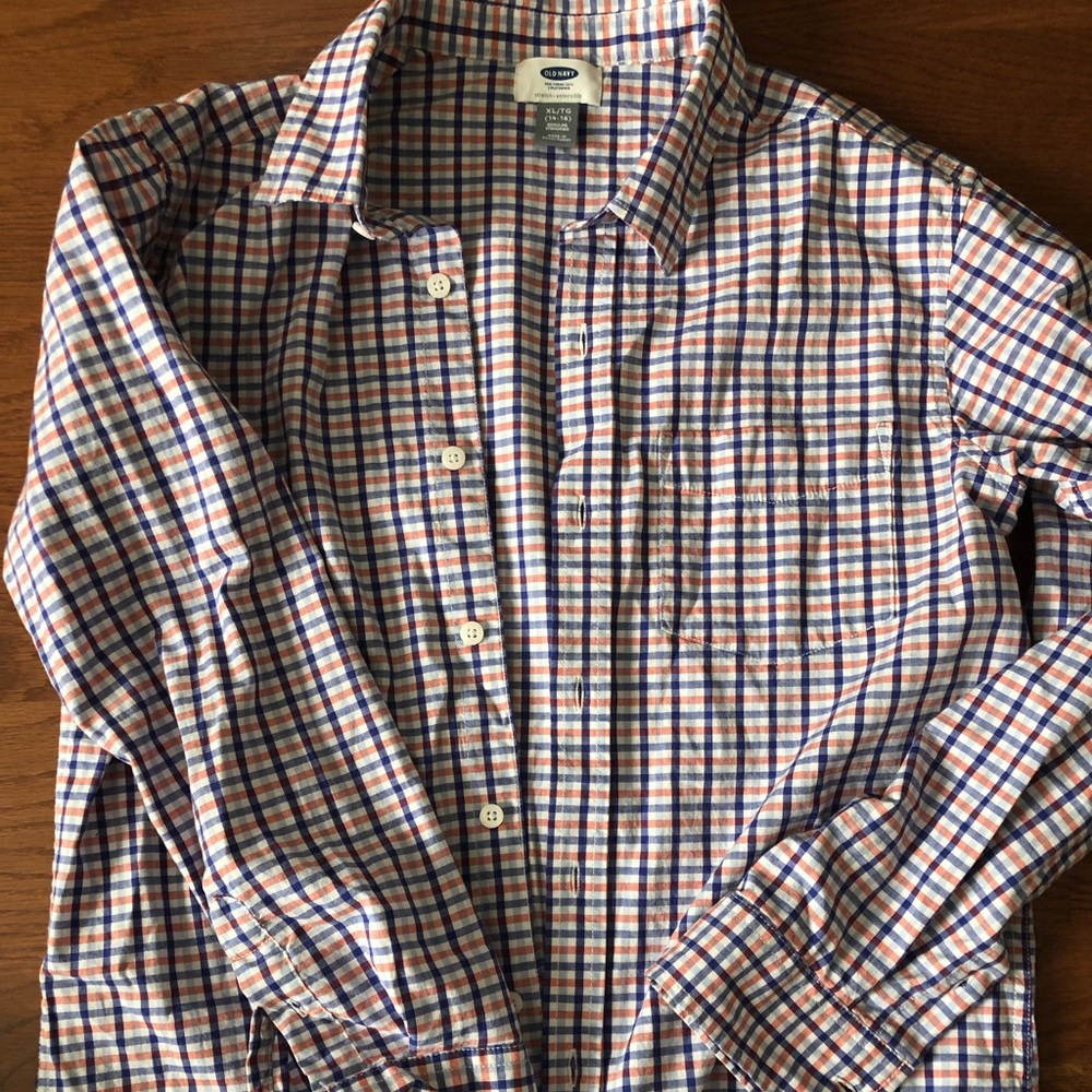 Boys old navy buttondown shirt! 14-16